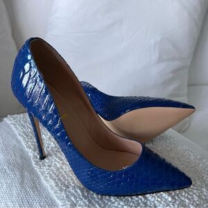 FSJ Blue Python Stiletto Heels Pointed Toe Pumps Size 8